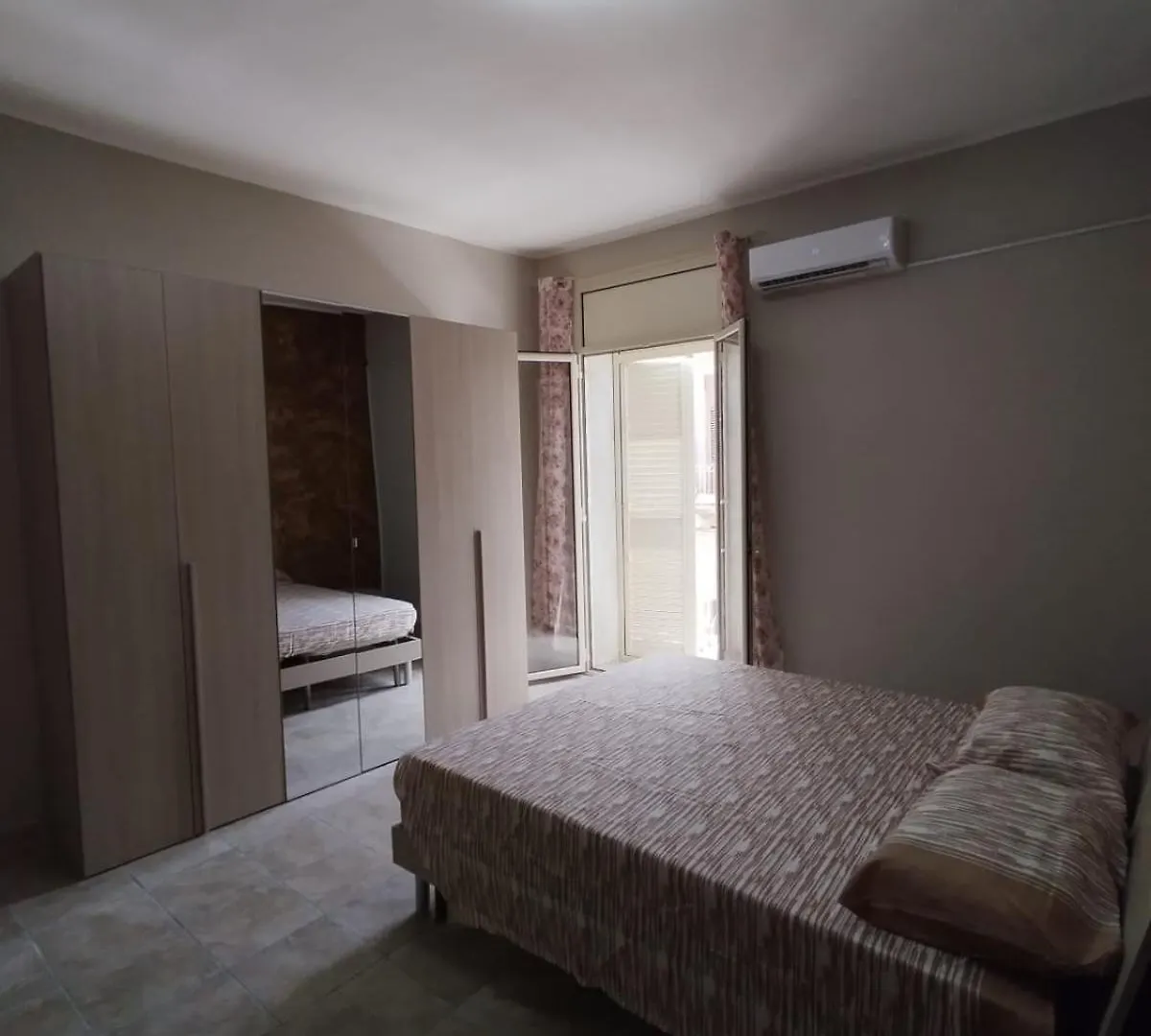 Villa Casa Nancy Syrakus 0*,